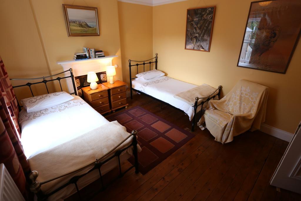 Corratavey Guest Accommodation Балликасл Экстерьер фото